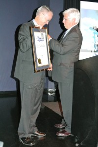 Dr. Charles Vest